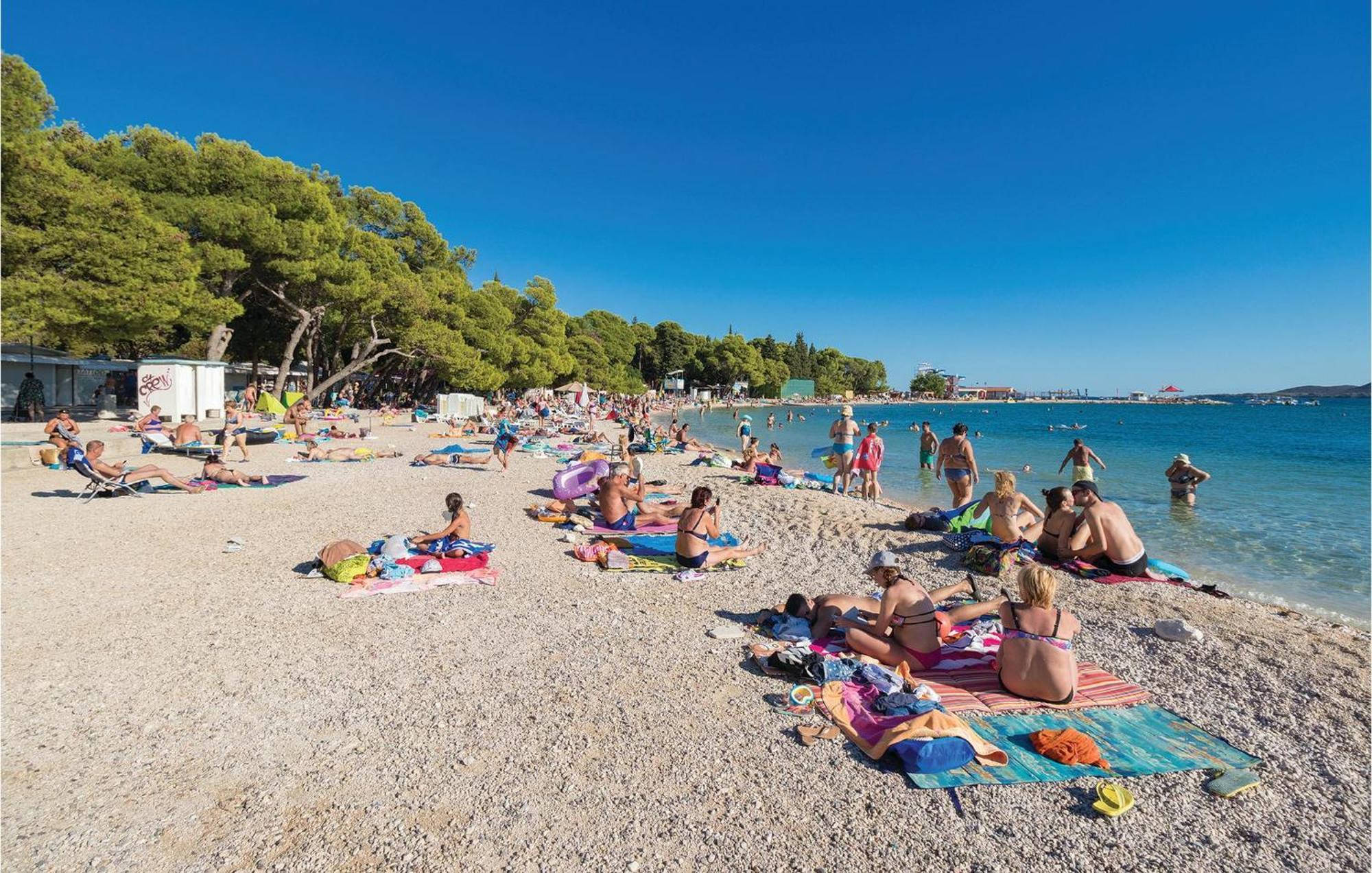 Pet Friendly Apartment In Biograd With Kitchen Biograd Na Moru Eksteriør billede